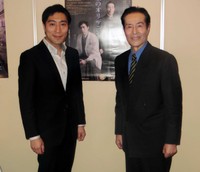 加藤頼（左）と加藤剛さん=2014年