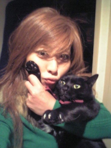 典佳さんは幼い頃から動物好きだが、以前はムービーカメラマンとして働いていた（典佳さん提供）