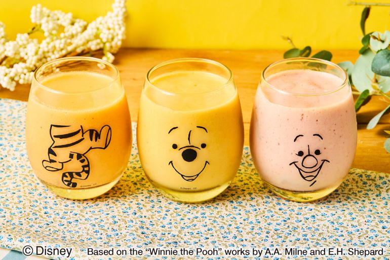 「くまのプーさん原作100周年記念グラス<Pooh, Tigger, Piglet>」各1,980円