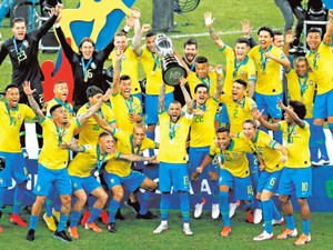 若き有望選手が逃げていく　サッカー王国ブラジルの苦悩