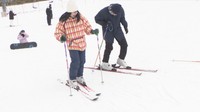 今シーズン最強寒波　岡山県北で積雪　スキー場にぎわう「ふわふわしてて最高」