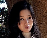 真田まこと（撮影／佐藤裕之　ヘアメイク／KEIKO（renewal）　スタイリング／江川美恵）