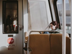 「あなたを認めない」。大学初日の前夜、母のメッセージに心を閉じた