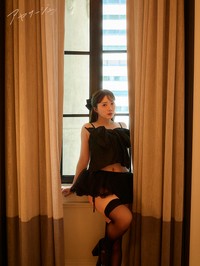 「伊藤彩沙 写真集 アヤサージュ」掲載カット【©KADOKAWA / 中村和孝】