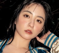 麻倉瑞季（撮影／鈴木ゴータ　ヘアメイク／エノモトマサノリ　スタイリング／クメユナ）