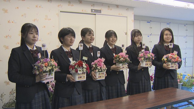 フラワーアレンジメントでランナーをおもてなし　香川