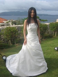 島谷ひとみ＝2004年