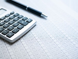 自社株式を親族に引き継ぐために考えたい三つのこと　税理士が解説