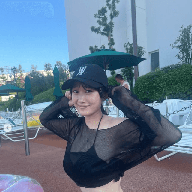 日沖りほさんのインスタグラム（＠riho_okumura_official）より