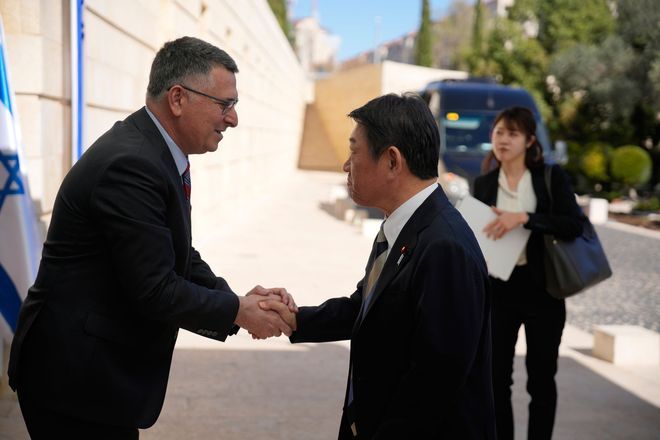Foreign Minister Motegi meets his Israeli counterpart in Jerusalem