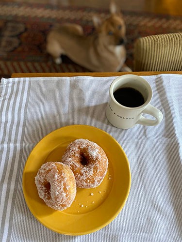 時間があるのでとーさんは家でお菓子ばかりつくっています