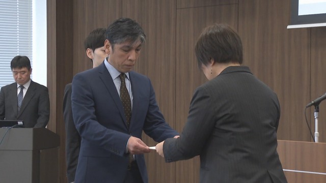 委嘱式　岡山県警