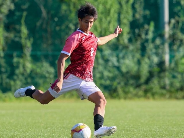 サッカー - 早大・山市秀翔と慶應大・角田惠風 小学生時代からの