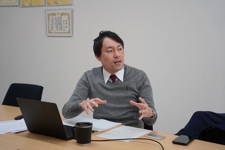 米川さんは「様々な分野から依頼を受ける会社にしたい」と言います