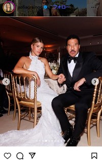 ソフィア・リッチー・グレインジのインスタグラム＠sofiagraingeより