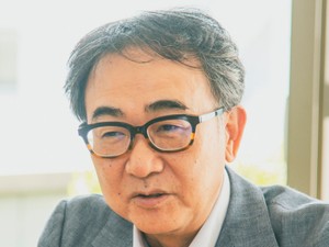 池井戸潤さん「民王　シベリアの陰謀」インタビュー　陰謀論はなぜはやる？　素朴な疑問から小説が生まれる