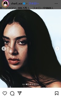 チャーリーxcxのインスタグラム＠chalie_xcxより