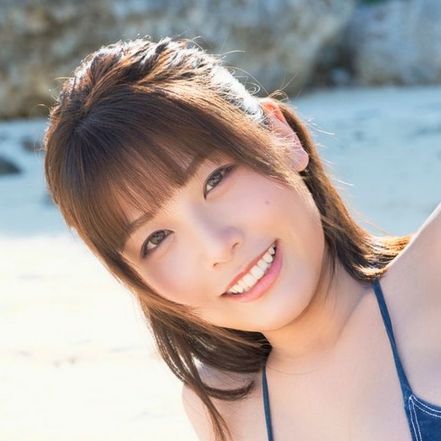 るるたん デジタル写真集「R-25 ～Another Edition～」（ワニブックス）より