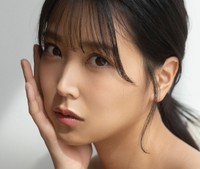 白間美瑠さん（提供：週刊SPA!編集部　撮影：中山雅文　ヘアメイク：TAKA　スタイリング：米丸友子）