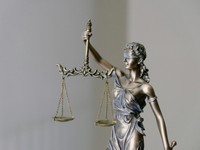 夢に盲目的だった私が気づいたのは、叶った先に待っていた現実だった