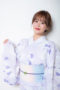 『Weekly Capsule ENTAME』8月13日配信号に登場する井口裕香©萩原大志