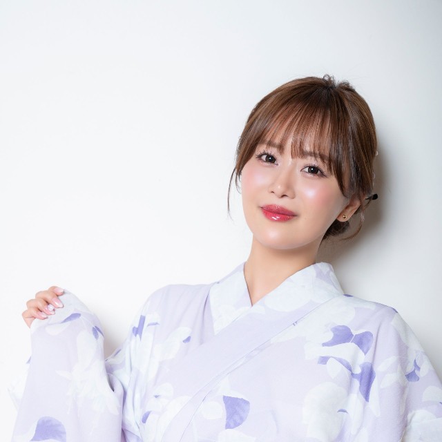 『Weekly Capsule ENTAME』8月13日配信号に登場する井口裕香©萩原大志