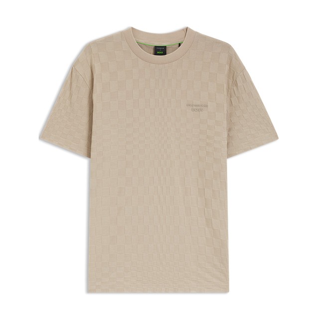 ポルシェのデザインヘリテージをモダンに昇華した、<br>ボスのTシャツ。