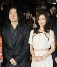 中山美穂さんと岩井俊二氏＝2012年9月撮影