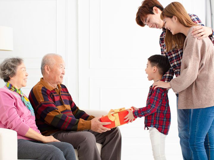 生前贈与とは？ 効果的なやり方からデメリットまでわかりやすく解説
