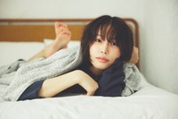 南沙良2026年カレンダー表紙