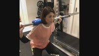 筋トレをこなす千種さん　2020年