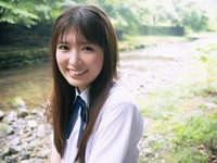 小川彩さん「B.L.T. SUMMER CANDY 2025」（東京ニュース通信社刊）撮影／細居幸次郎