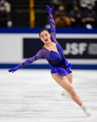 全日本選手権の女子フリーで演技をする坂本花織選手