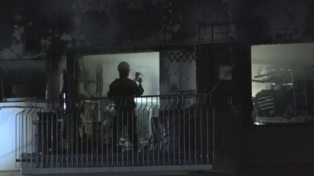 高松市でアパートの1室が焼ける