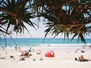 ビキニ姿をインスタに載せたら、先輩にワンナイトラブに誘われた話