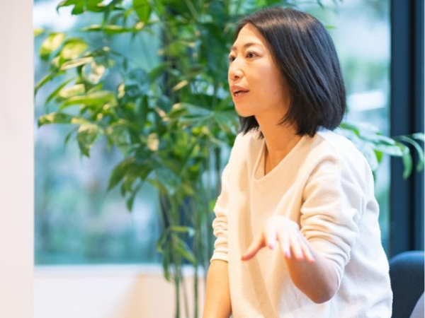 チェリーボーイの性交動画- 衝撃的な夜を無料で公開中