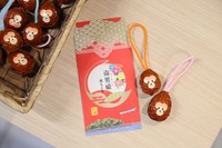 「難を去る」語呂合わせにちなんで厄除けとして長年宮崎で愛されてきた「南男猿（なんおさる）」