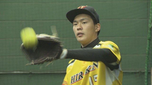 男子ソフトボール 阿曽慣太選手に人見絹江スポーツ顕彰　岡山市