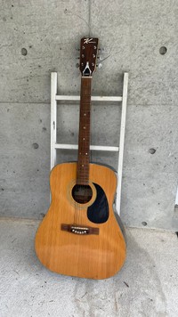 【修理前】ギターの全貌／れんたろさん（@rentaro_77）提供