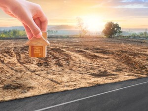 土地の無償返還の届出は相続時に「再提出」が必要？　手続きと注意点を解説