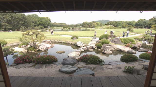 特別公開された「延養亭」から見る岡山後楽園