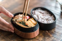 夏のお弁当づくりで気をつけることは？※画像はイメージです（buritora/stock.adobe.com）