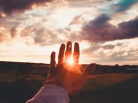 Z世代の情熱はなくなっていない。抑圧された環境で届いていないだけ