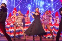 この日のショーには、女優の黒木瞳さんも出演！