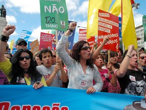 ヨーロッパの財政危機が呼び覚ました、「金とナチス」の記憶