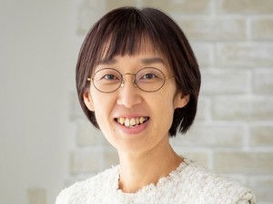 高坂 明子（社会保険労務士）