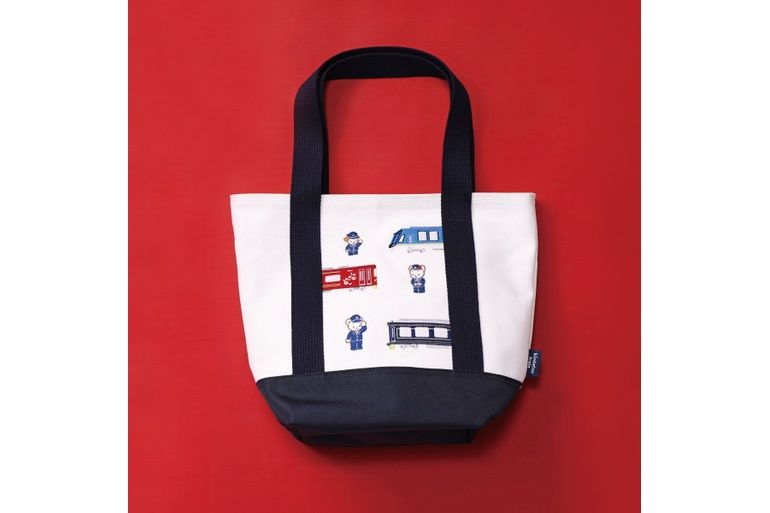 【新品】【最終価格】familiar 近鉄特急トートバッグ_2026/3限定出品 近鉄「しまかぜ」「あをによし」がファミリアに！ 近鉄電車×familiar第
