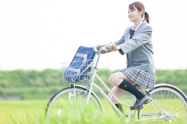 通学時の自転車事故が多い都道府県は？　※画像はイメージです（illustAC）