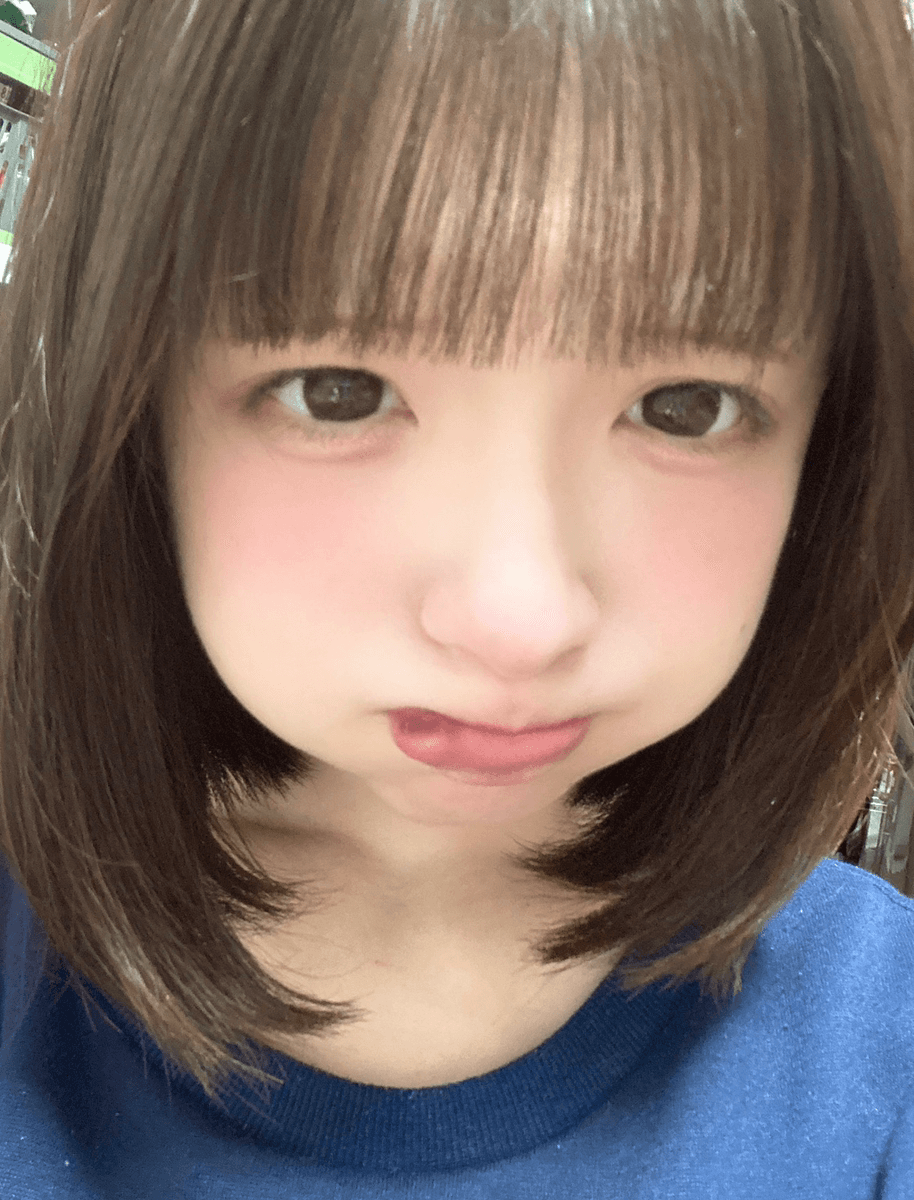 「治りかけの時に噛んじゃうからずっと治らない、、」（三井いろは(まねきケチャ) (@mitsuiiroha)さんのＸより）