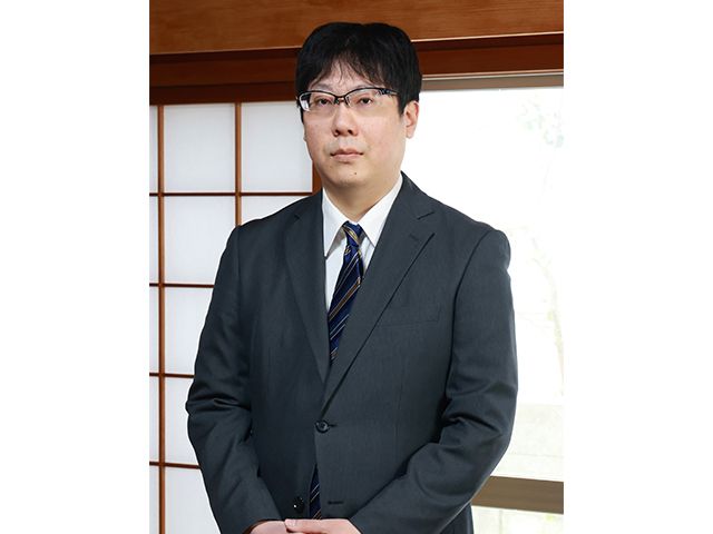 191764 金森司法書士事務所3 会議中